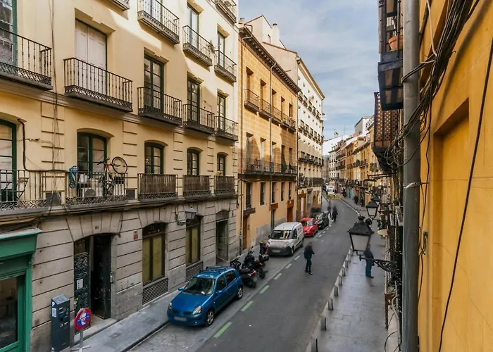 Bright & Cozy- 2Bd 1,5Bth - La Latina