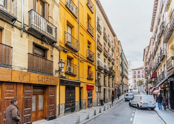 Bright & Cozy- 2Bd 1,5Bth - La Latina