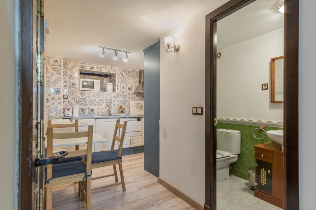 Bright & Cozy- 2bd 1,5bth - La Latina * Madryt